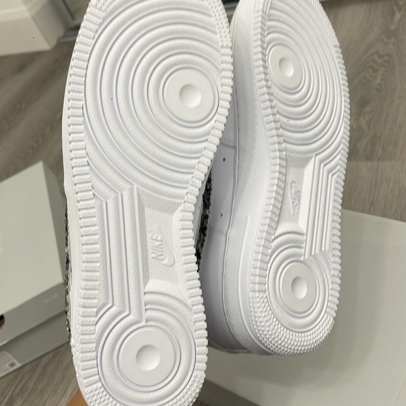 Nike Air Force BRAND NEW with Box - Mens Size 10.5 - Picture 8 of 9